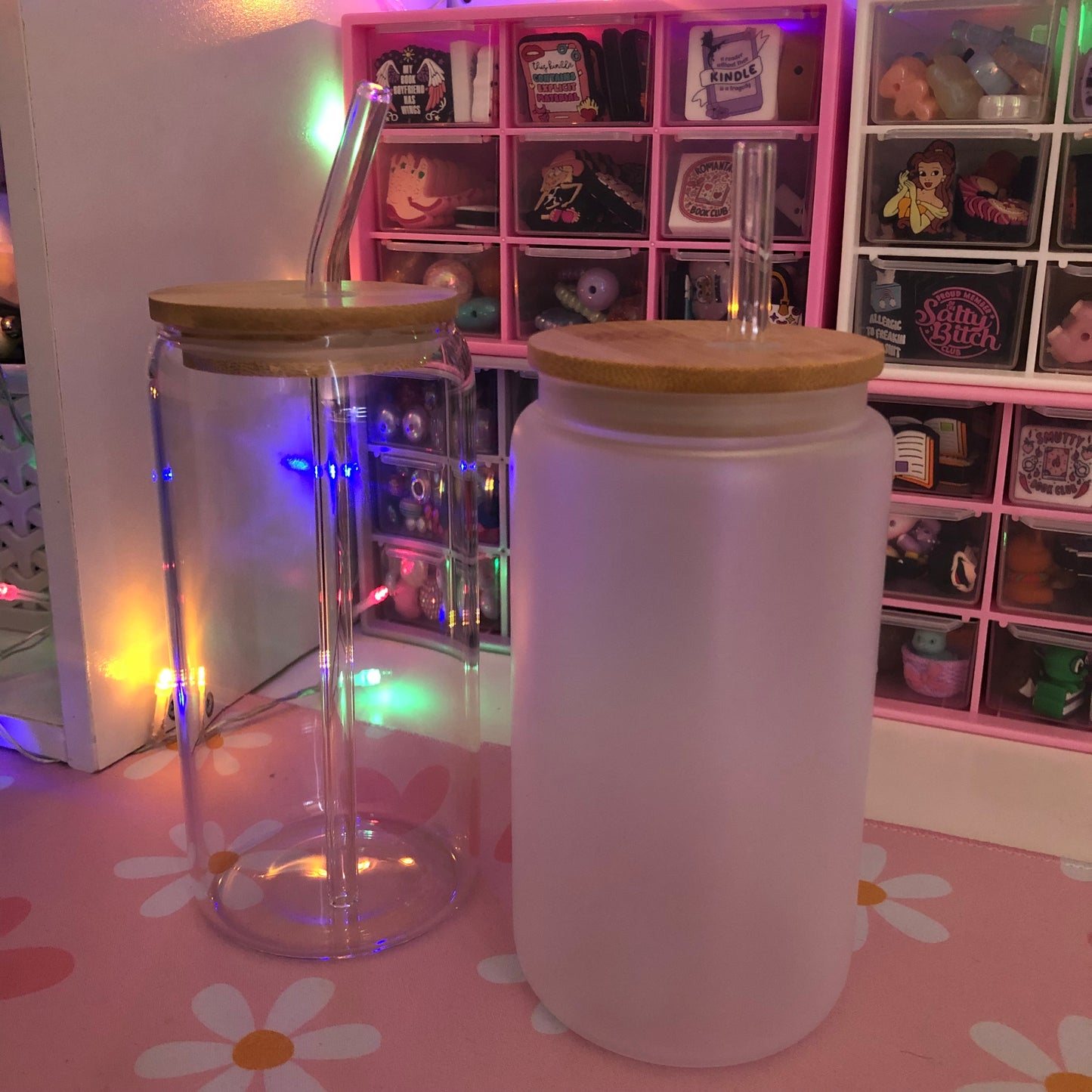 Bookish Glass Tumbler with Bamboo Lid & Straw | Colourful Bookshelf Design | Reusable Iced Coffee Cup for Readers, Book Lovers, Smut Tumbler