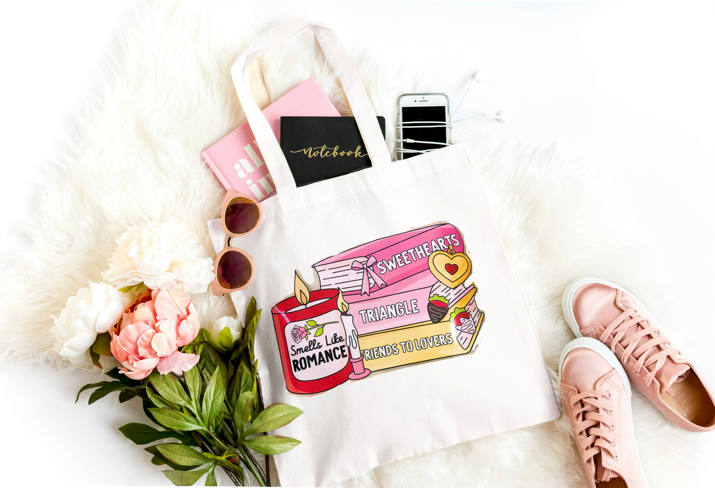Smells Like Romance Tote Bag – Bookish Romance Reader Gift, Romance Tropes Tote, Romcom Book Lover Bag,Romantic Book Club Tote,Bookish Merch